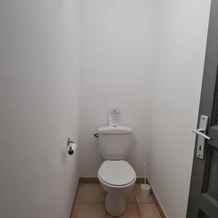 Climatisé Dans Résidence Avec Piscine à Pied * Serra-di-Ferro (Corsica)