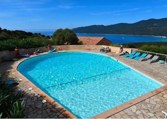 Climatisé Dans Résidence Avec Piscine à Pied Appartamento Serra di Ferro